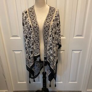 Women’s Vince Camuto kaftan